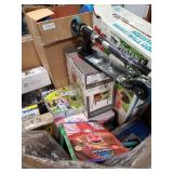 PALLET LOT OF WALMART TOY / HOUSEHOLD ITEMS