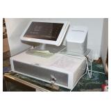 CLOVER MODEL D100 TOUCH SCREEN CASH REGISTER