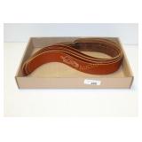 6 BROWN LEATHER STAPS