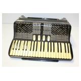BEAUX ART ACCORDION IN HARD CASE