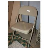 6 METAL FOLDING CHAIRS