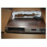 SONY BETAMAX SL-2305 VIDEO CASSETTE RECORDER