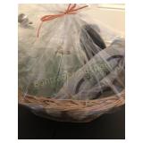 T-SHIRT BASKET