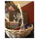 ART SET BASKET