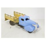 WYANDOTTE ICE TRUCK