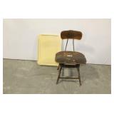 INDUSTRIAL SHORT STOOL