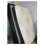 FULL SIZE MATTRESS AND BOXSPRING