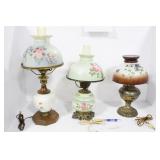 3 ELECTRIC LAMPS WITH SHADES