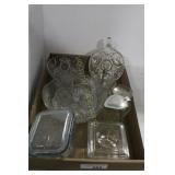 GROUPING OF KITCHEN GLASSWARE