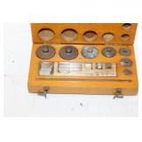 SCIENTIFIC GOLD SCALE