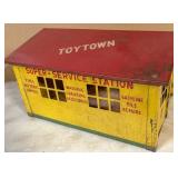 Turner Toytown Garage