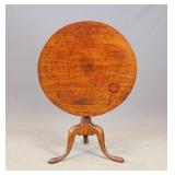 18th c. Tilt Top Stand
