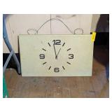 VINTAGE HANGING WALL CLOCK