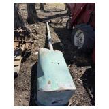 VINTAGE 4' AUGER