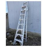 8 FT FOLDING ALUMINUM LADDER