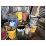 PALLET OF VINTAGE METAL PAILS/CANS