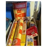 VINTAGE FLASH BULBS