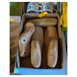 WOODEN SHOE FORMS