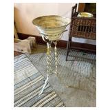 VINTAGE METAL PLANT STAND