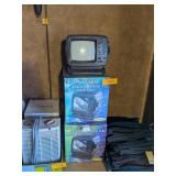 5 - 5' PORTABLE TVs