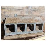 4 PLACE NESTING BOX