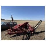 IH ONE ROW CORN PICKER