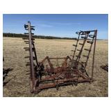 22 FT FOLDING SPRINGTOOTH