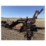 MASSEY HARRIS CLIPPER COMBINE