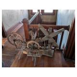 YARN WINDER & SPINNING WHEEL