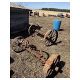 4 STEEL WHEELS WITH 2 AXLES