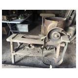 ANTIQUE BENCH GRINDER
