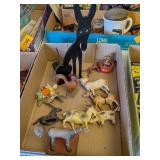VINTAGE ANIMAL PLAY FIGURINES