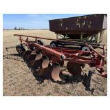 IH MODEL 540 4 BOTTOM PLOW