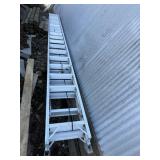40 FT ALUMINUM EXTENSION LADDER