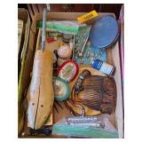 WOODEN SHOE FORM & BEAUTY PRODUCTS