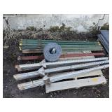 NEW T-POSTS AND BARB WIRE ROLL