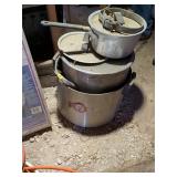 STAINLESS COOKING KETTLES