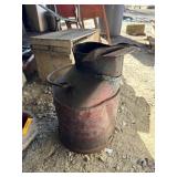 VINTAGE METAL OIL CAN