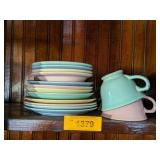 LU-RAY PASTELS PLATES & TEACUPS
