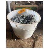 PAIL OF SMALL LINK CHAIN