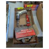 2 PNEUMATIC TOOLS WITH GRINDING STONES