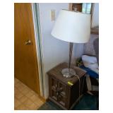 LAMP WITH END TABLE