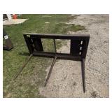 SKIDSTEER QUICK CONNECT BALE SPEAR
