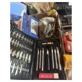 FINE DETAIL DREMEL KIT AND CRAFT KNIFE KIT