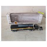 GOLDEN HARVEST KENWORTH T600 B DIECAST SEMI