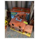 FISHER PRICE PLAY FAMILY HOUSE WITH BOX