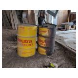 2 METAL BARRELS WITH HAND PUMP