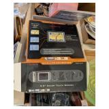 NEW CAR GPS WITH MOUNT