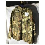 Cabelas outdoor gear jacket size 2 XL