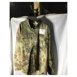Duxbak brand Camouflage shirt size 2 XL
